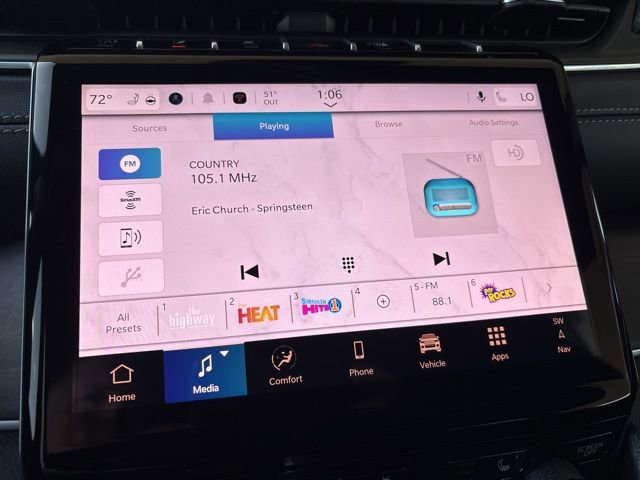 New 2025 Jeep Grand Cherokee Limited w/ Black Appearance Package image 12