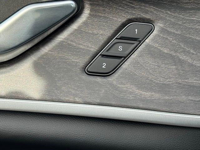 New 2026 Jeep Grand Cherokee Limited AWD/4WD image 10