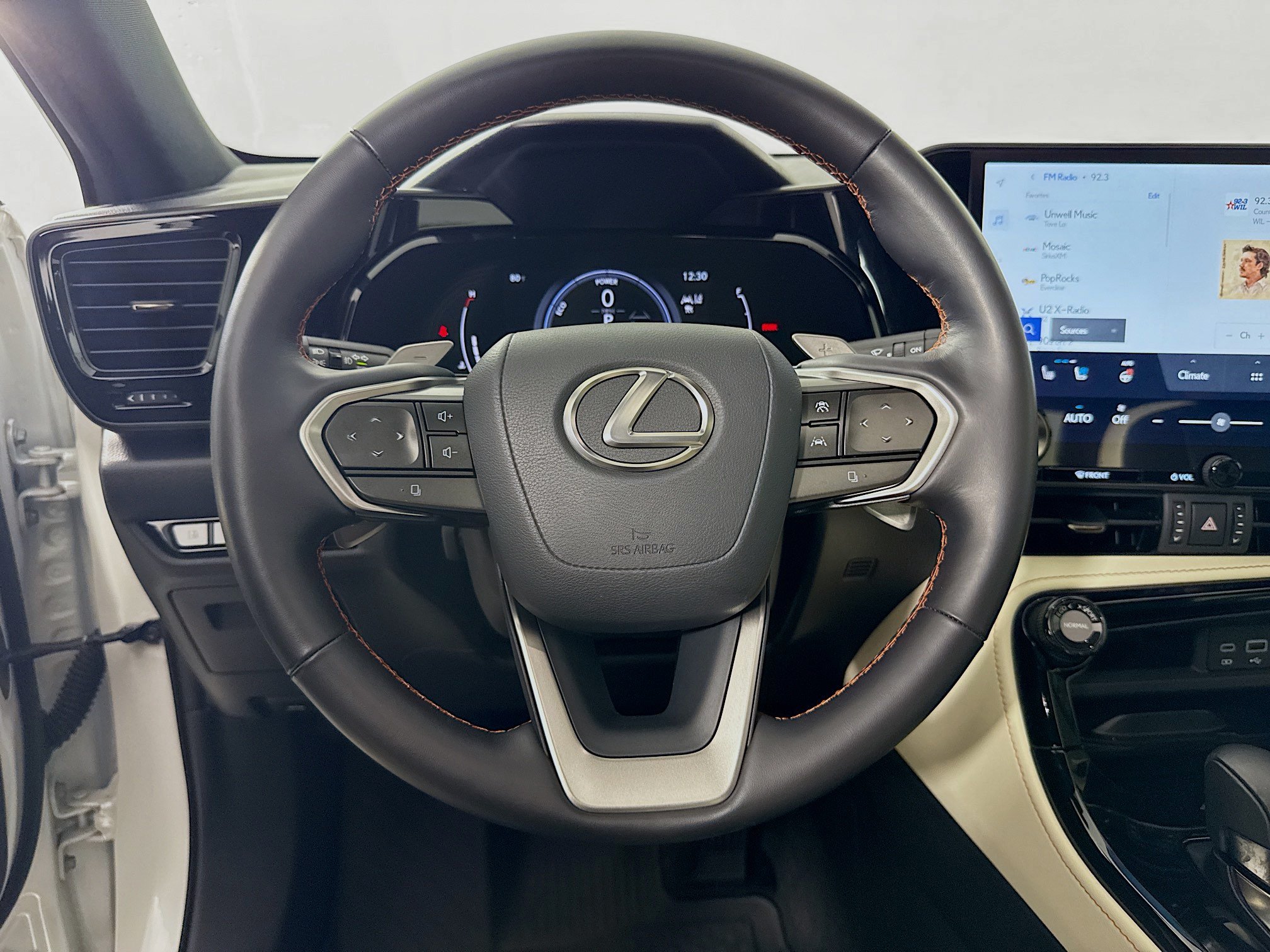 Used 2024 Lexus NX 350h AWD w/ Luxury Package image 12