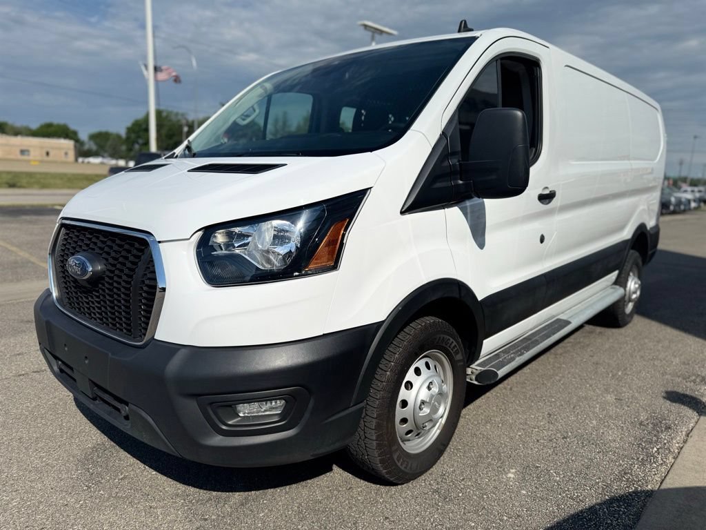 Certified 2023 Ford Transit 250 Low Roof AWD w/ Exterior Upgrade Package image 34