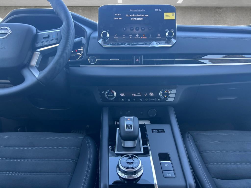 New 2026 Nissan Rogue SL AWD/4WD image 4