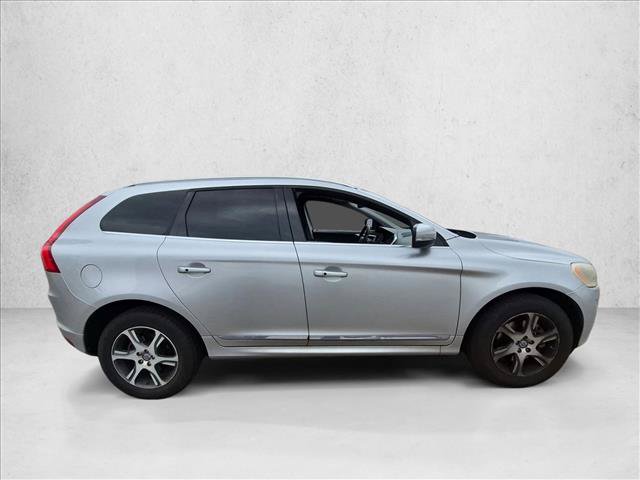Used 2015 Volvo XC60 T6 Platinum AWD/4WD image 4