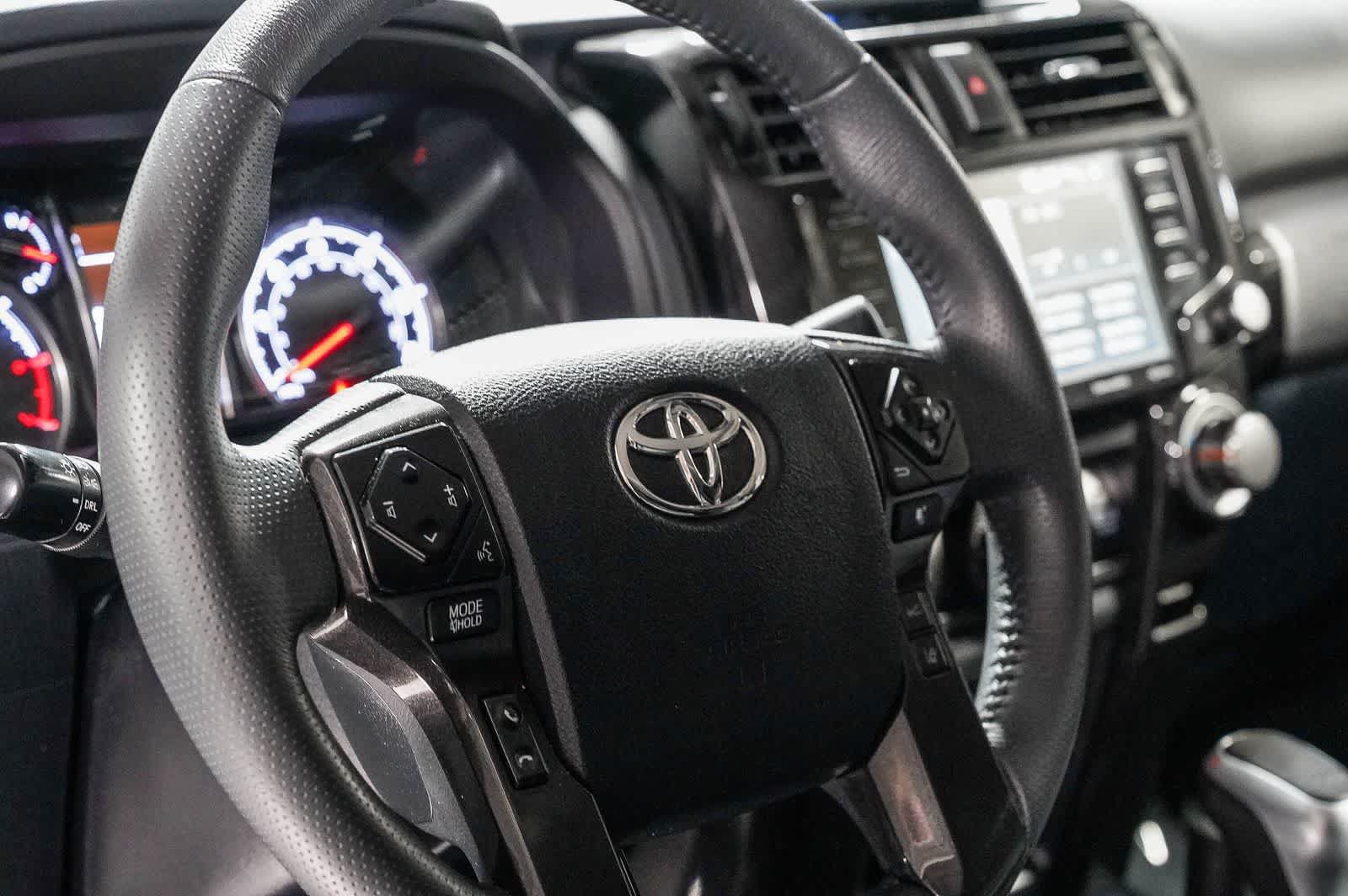 Certified 2021 Toyota 4Runner TRD Off-Road Premium w/ Moonroof Package AWD/4WD image 21