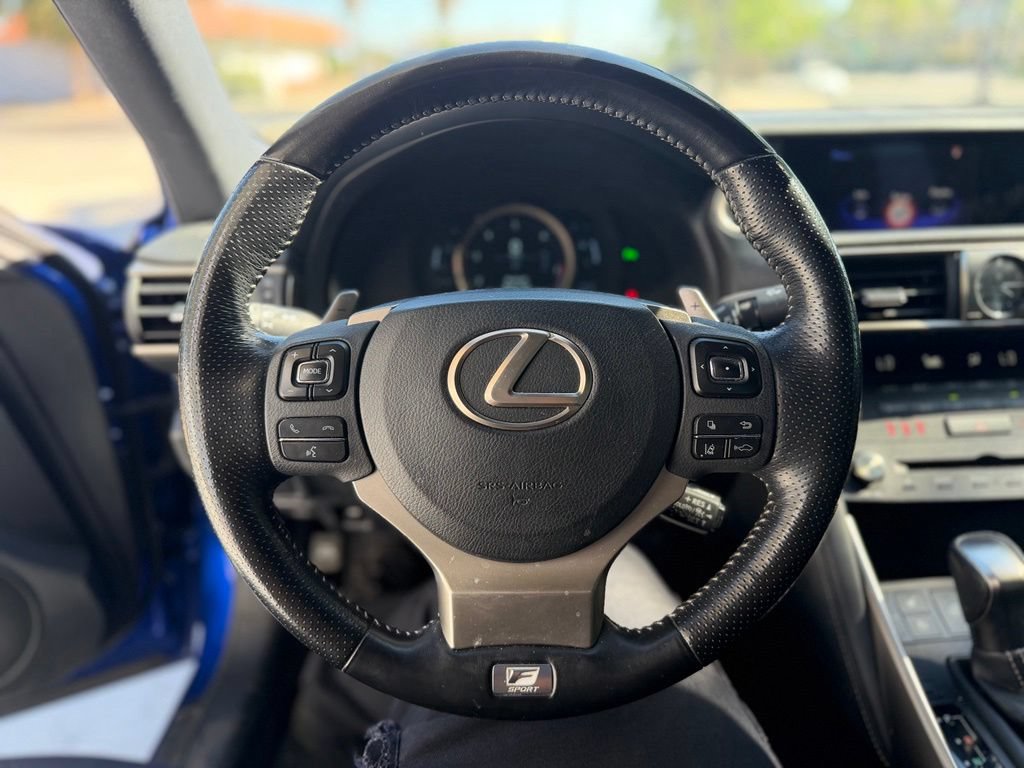 Used 2020 Lexus IS 350 F Sport w/ F Sport Package RWD image 6