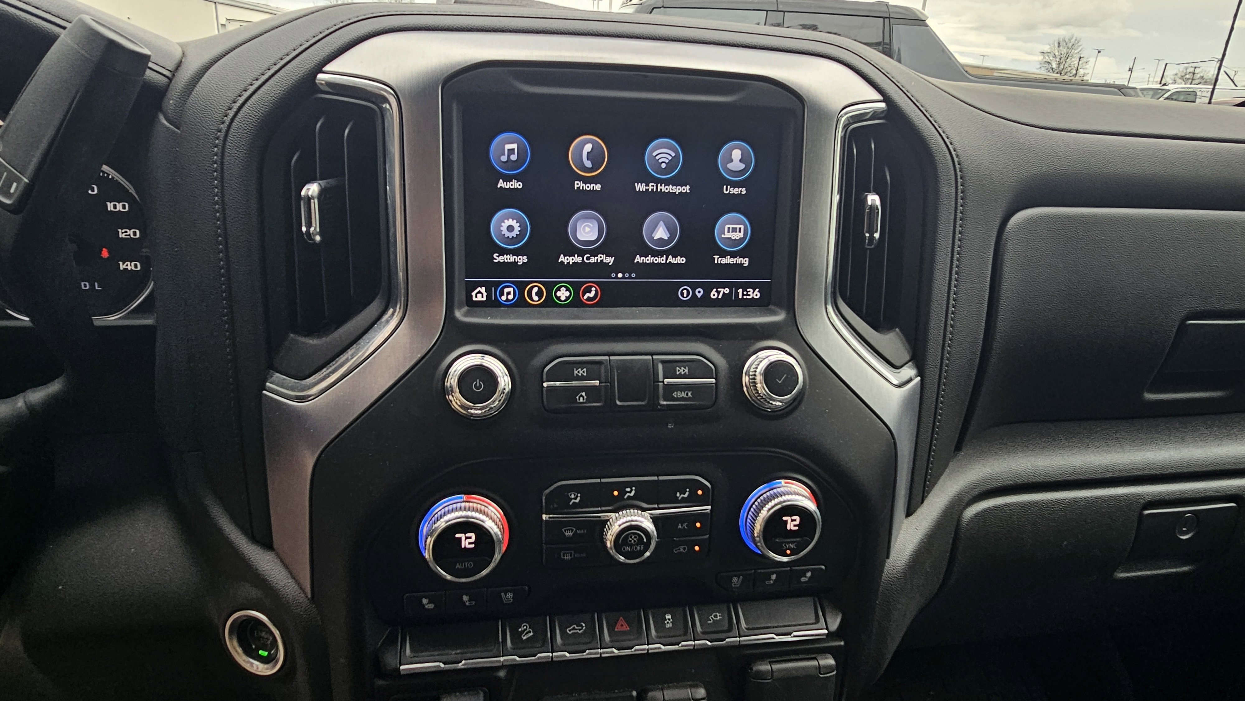 Used 2022 GMC Sierra 1500 SLT w/ SLT Premium Package image 9