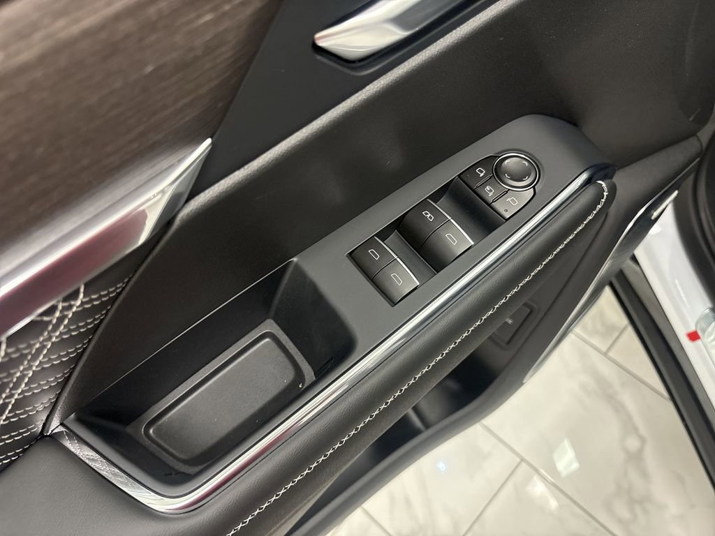 New 2026 GMC Acadia Denali w/ Super Cruise Package FWD image 24