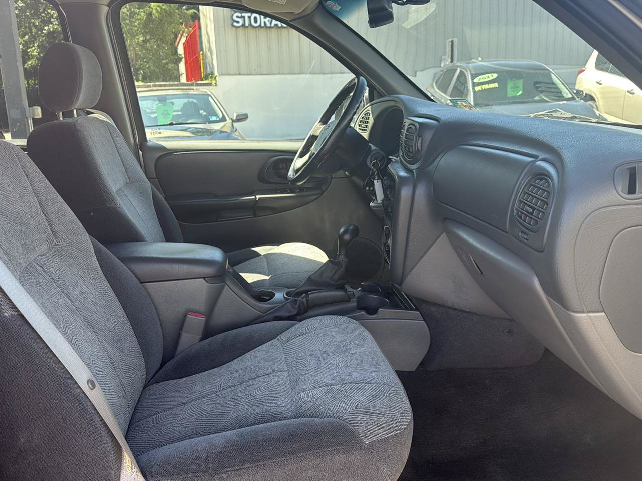 Used 2002 Chevrolet TrailBlazer LT AWD/4WD image 13