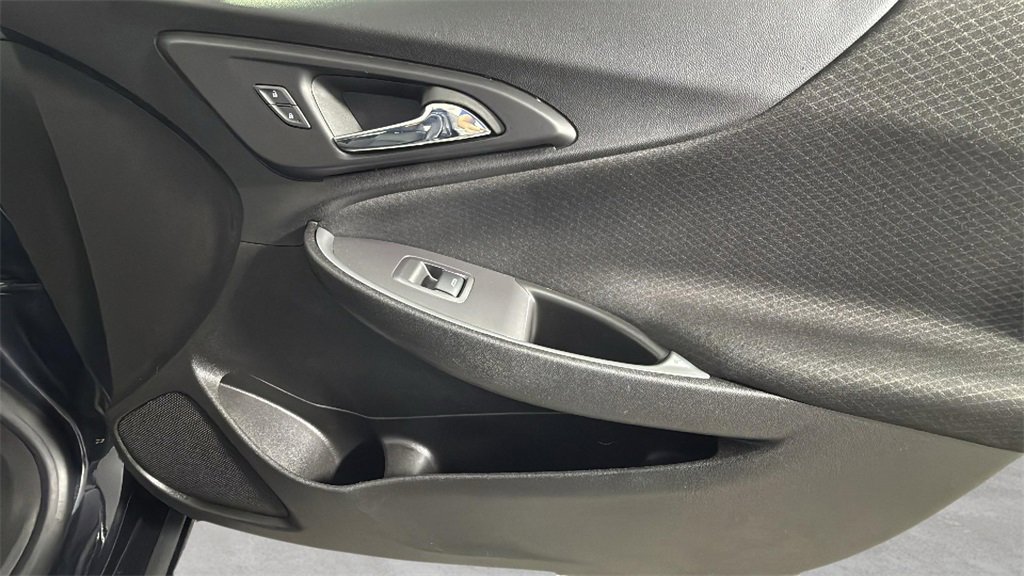 Used 2023 Chevrolet Malibu LT image 35