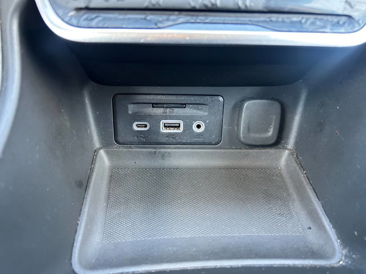 Used 2018 GMC Terrain SLE w/ Driver Convenience Package FWD image 25