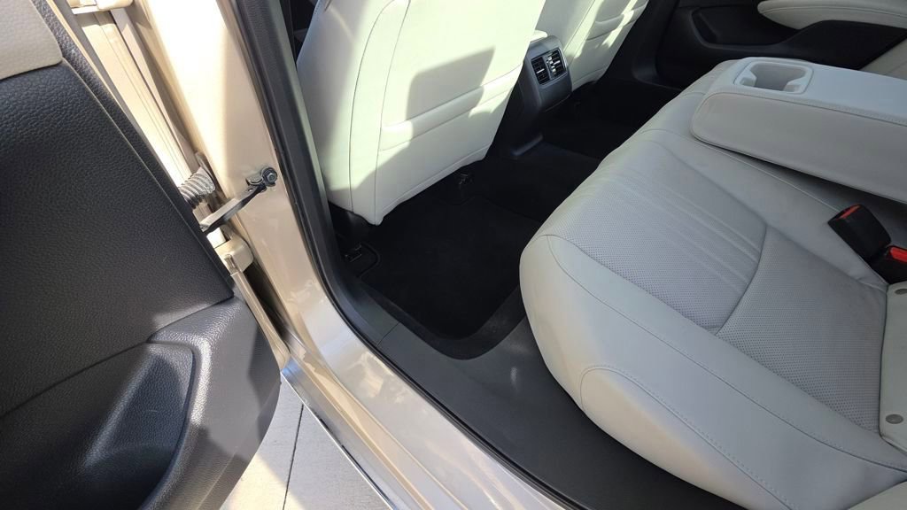 Used 2018 Honda Accord EX-L image 20