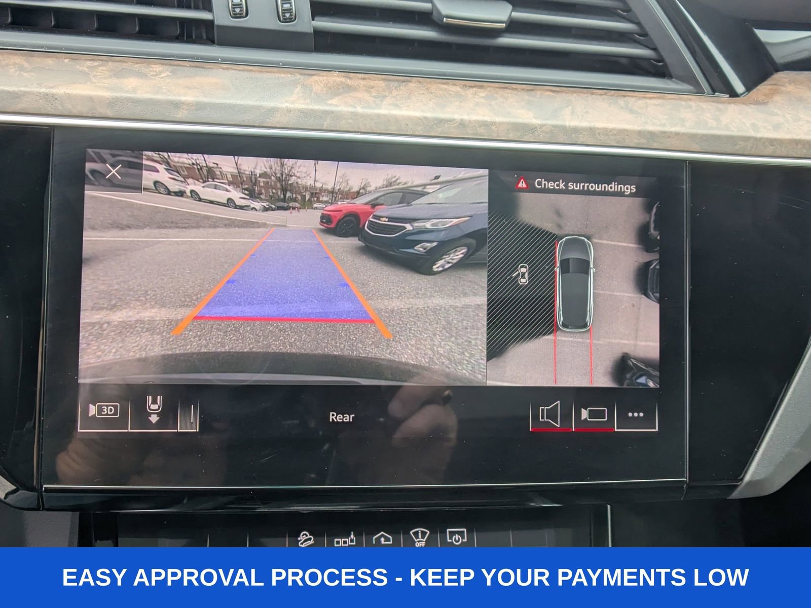 Used 2019 Audi e-tron Prestige w/ Prestige Package image 33