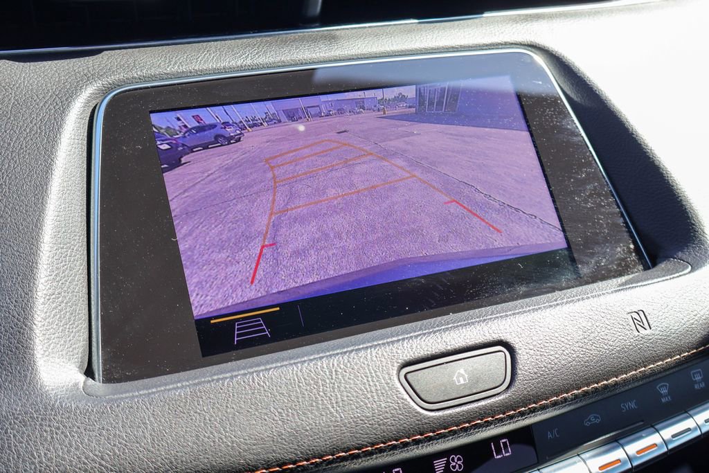 Used 2019 Cadillac XT4 Sport w/ Driver Awareness Package FWD image 4