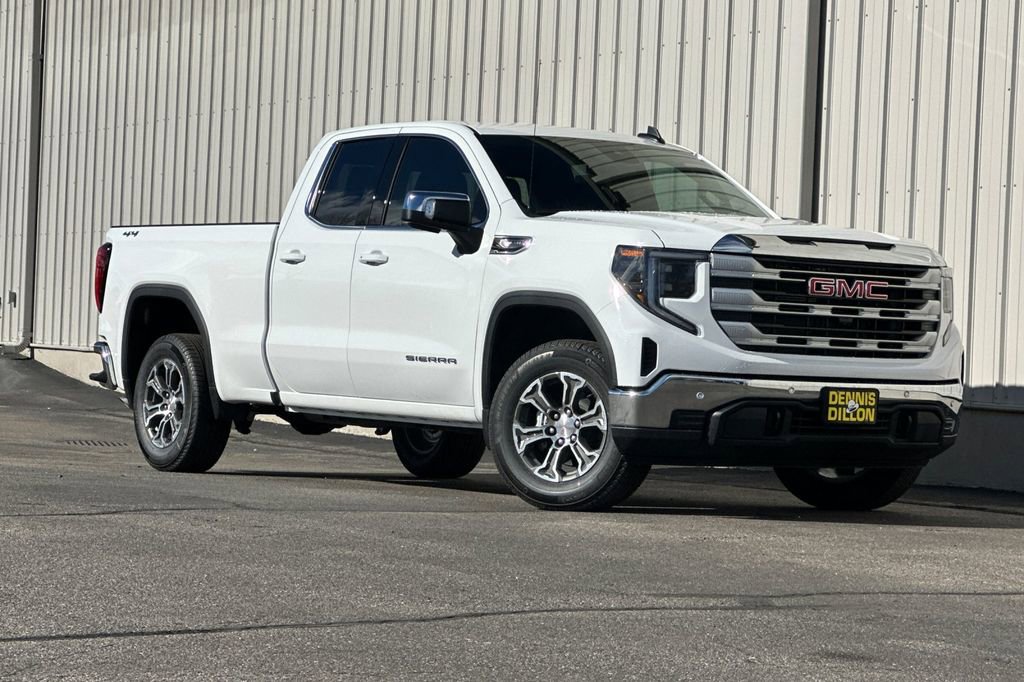Used 2025 GMC Sierra 1500 SLE w/ Preferred Package AWD/4WD image 2