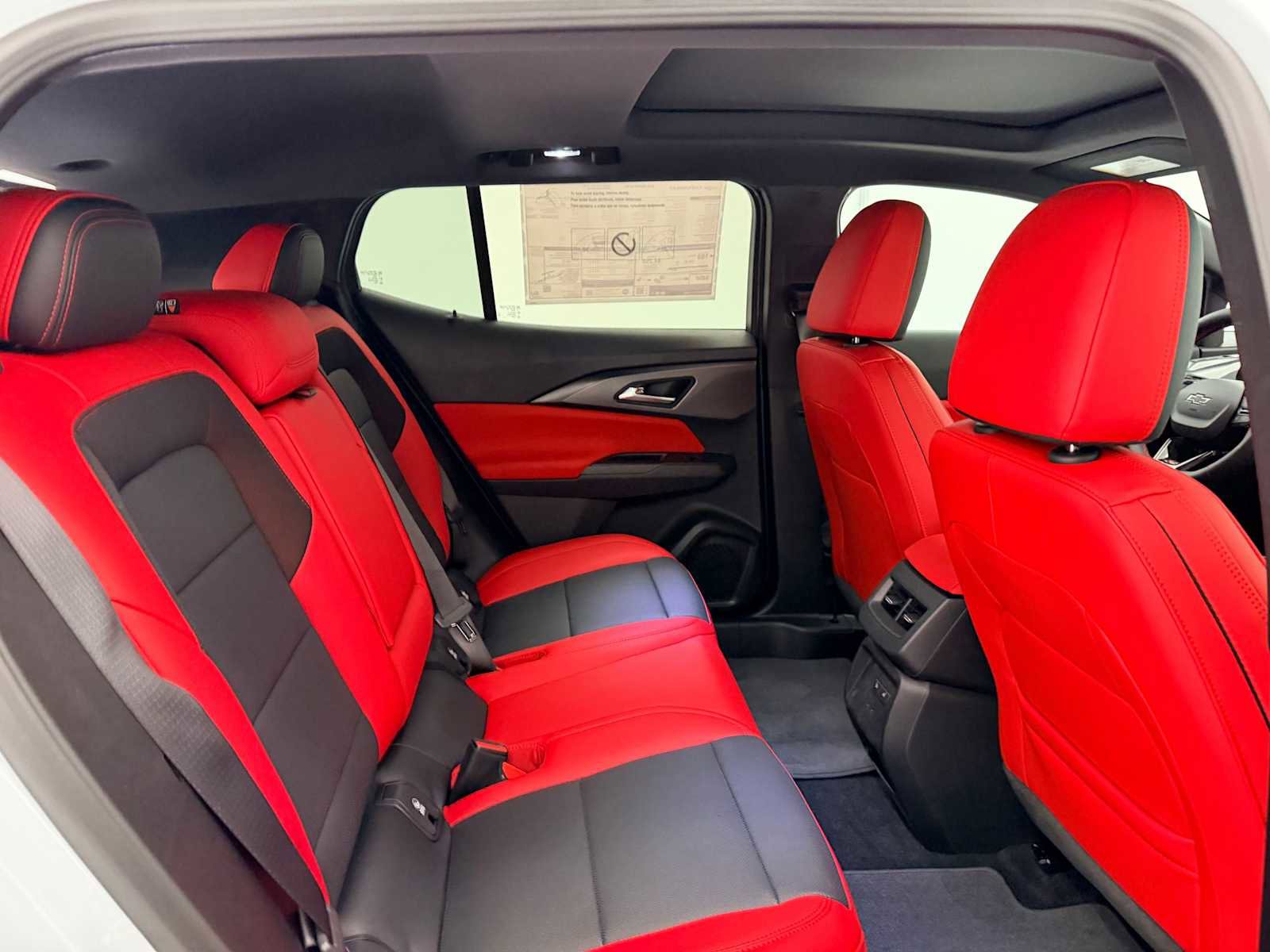 New 2026 Chevrolet Equinox EV RS image 22