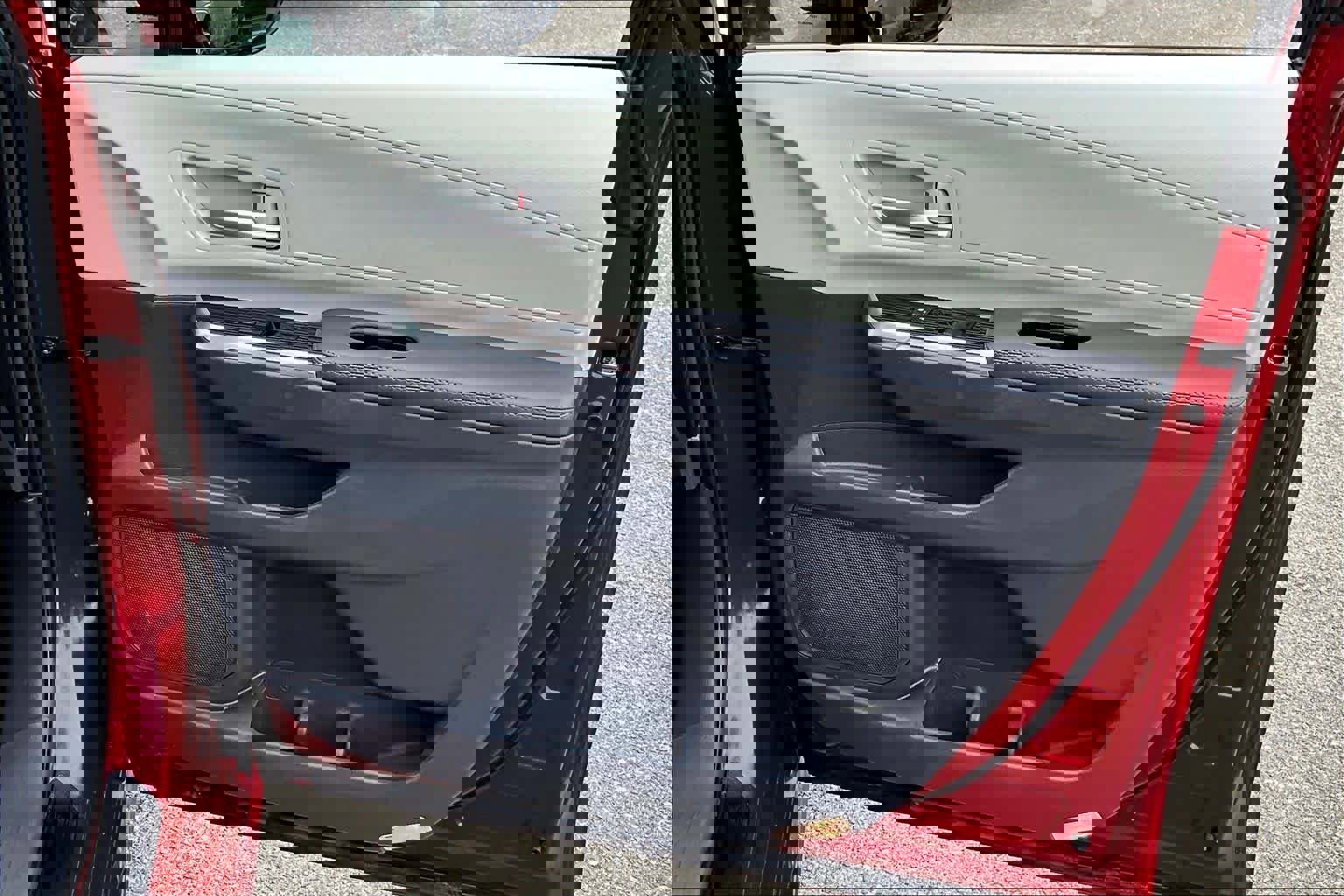 Certified 2024 Toyota Sienna XLE w/ XLE Plus Package image 22