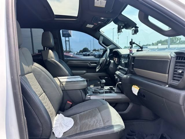 Certified 2023 Chevrolet Silverado 1500 ZR2 w/ Technology Package AWD/4WD image 41