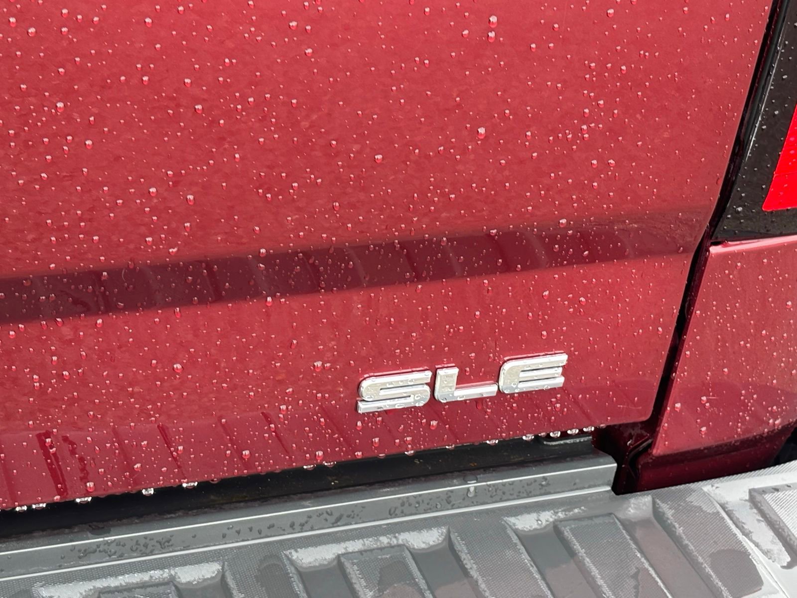 Used 2017 GMC Sierra 1500 SLE w/ SLE Value Package RWD image 4