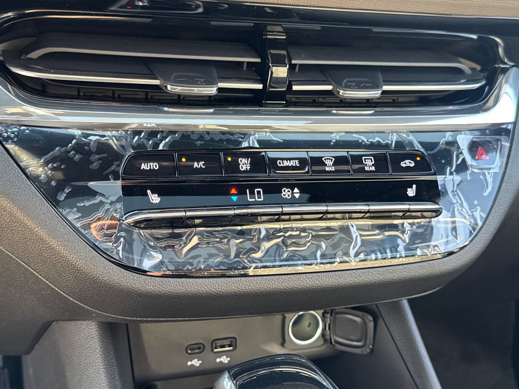 New 2026 Buick Envista Sport Touring FWD image 19