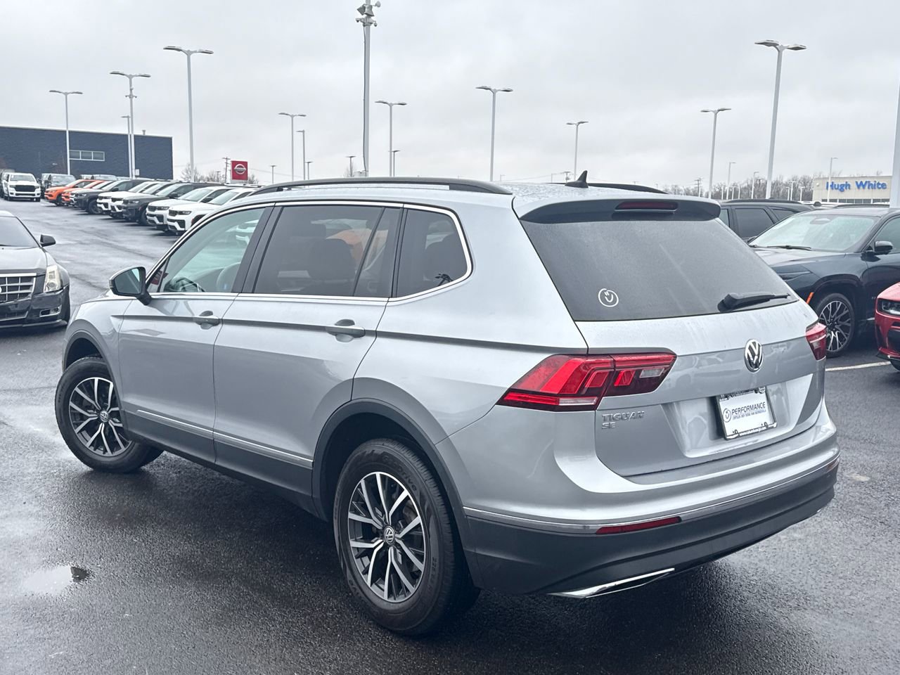 Used 2020 Volkswagen Tiguan SE image 5