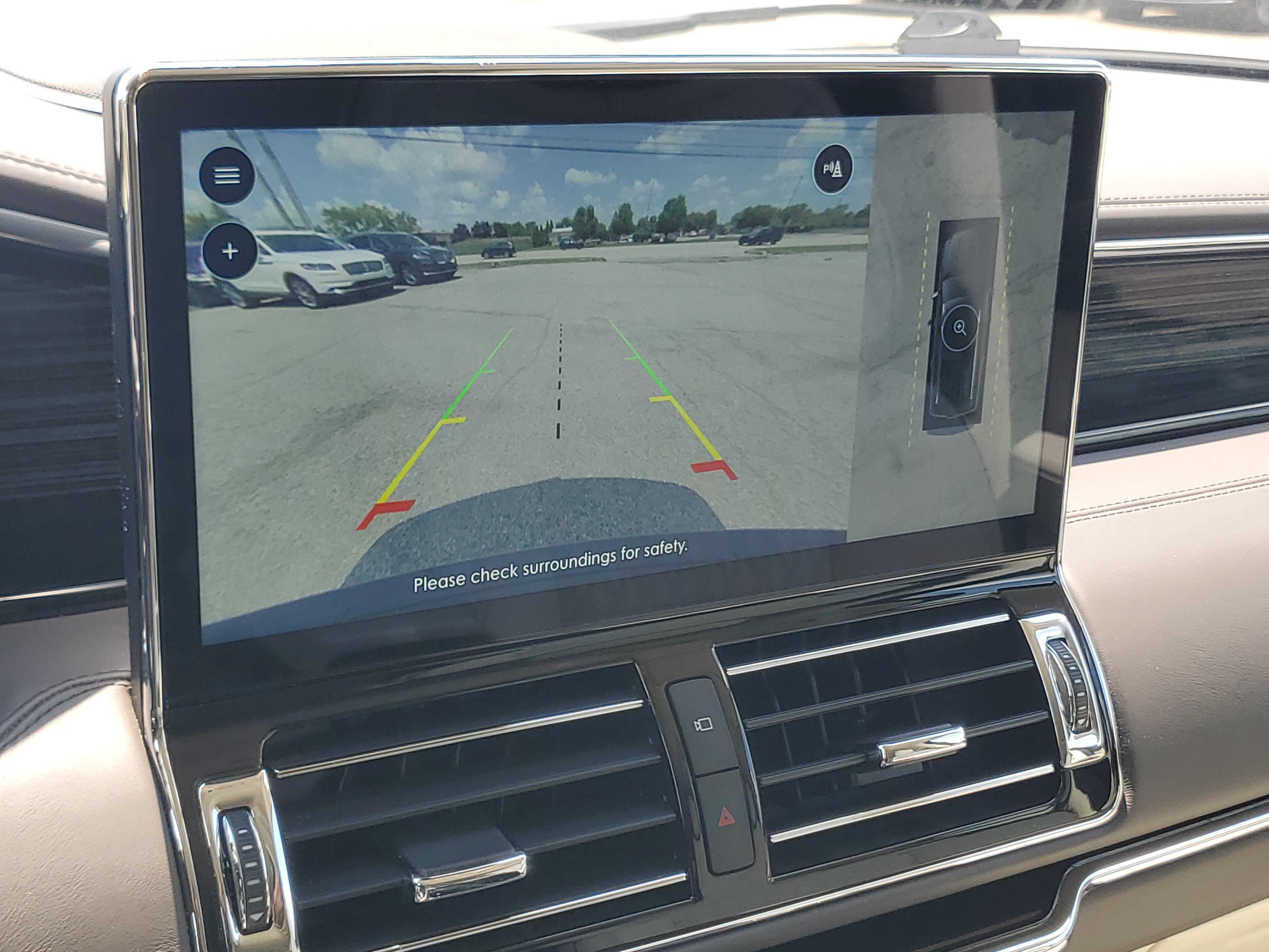 Certified 2024 Lincoln Navigator Black Label AWD/4WD image 17
