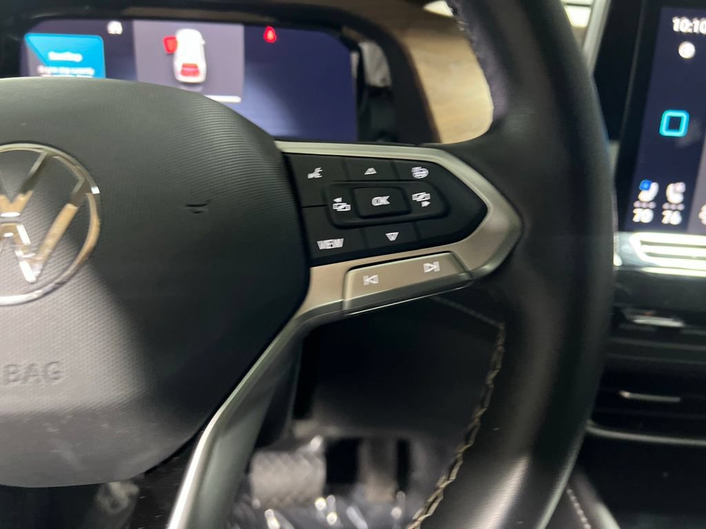Used 2025 Volkswagen Atlas SE AWD/4WD image 26