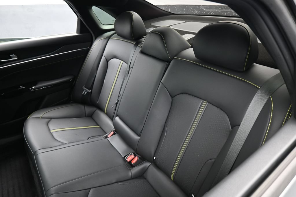 Used 2025 Kia K5 GT w/ GT1 Package FWD image 40