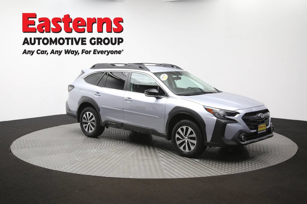 Used 2025 Subaru Outback Premium AWD/4WD image 42