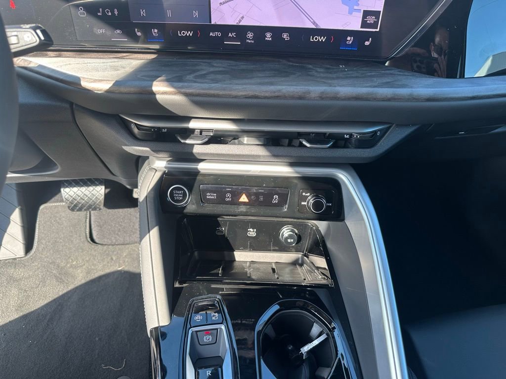 New 2025 Audi Q5 Premium Plus image 14