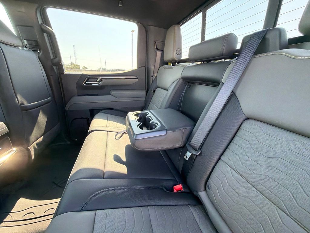 New 2026 Chevrolet Silverado 1500 ZR2 w/ Dark Appearance Package AWD/4WD image 19