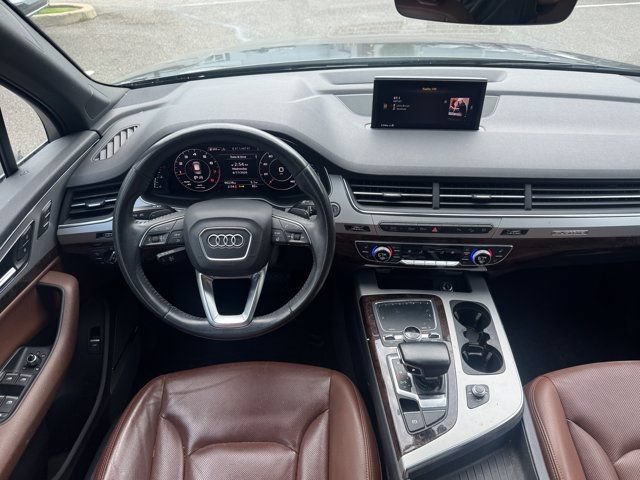 Used 2019 Audi Q7 2.0T Premium Plus AWD/4WD image 14