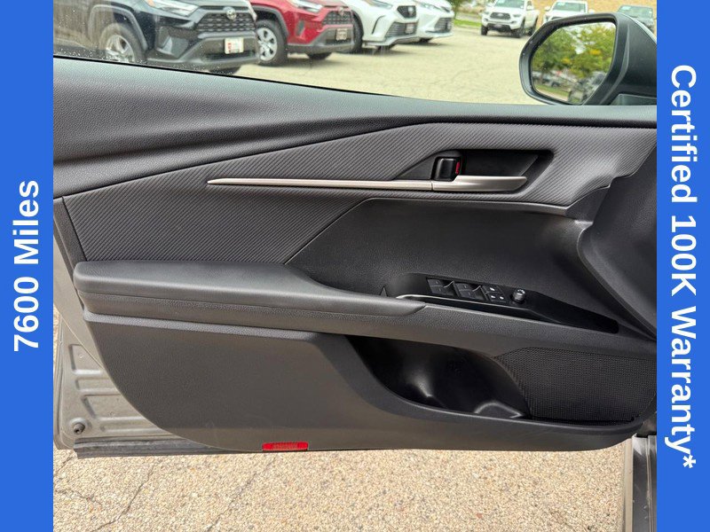 Used 2025 Toyota Camry SE FWD image 20