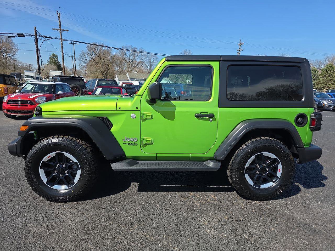 Used 2019 Jeep Wrangler Sport image 19