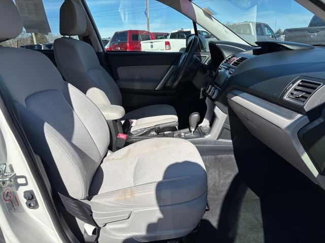 Used 2016 Subaru Forester 2.5i Premium w/ All-Weather Package AWD/4WD image 15
