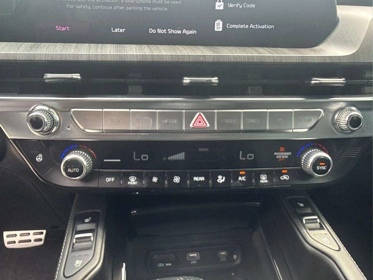 Used 2024 Kia Telluride SX Prestige AWD/4WD image 14