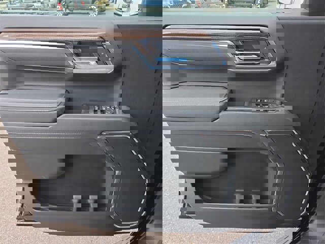 New 2025 Chevrolet Silverado 1500 LT w/ All Star Edition Plus image 18