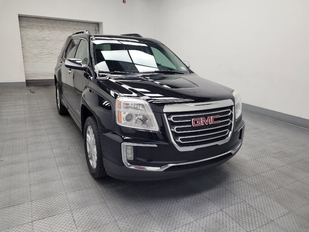 Used 2017 GMC Terrain SLT w/ Driver Alert Package I FWD image 14