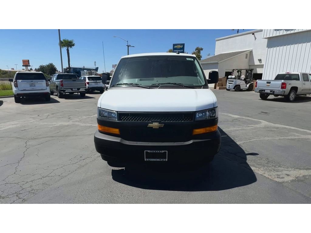 New 2025 Chevrolet Express 2500 w/ Driver Convenience Package image 4