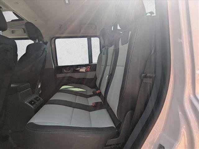 Used 2025 INEOS Grenadier image 18