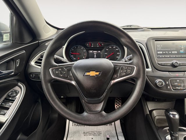 Used 2017 Chevrolet Malibu LS FWD image 12