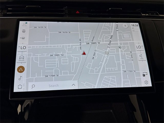 New 2025 Land Rover Range Rover Sport image 16