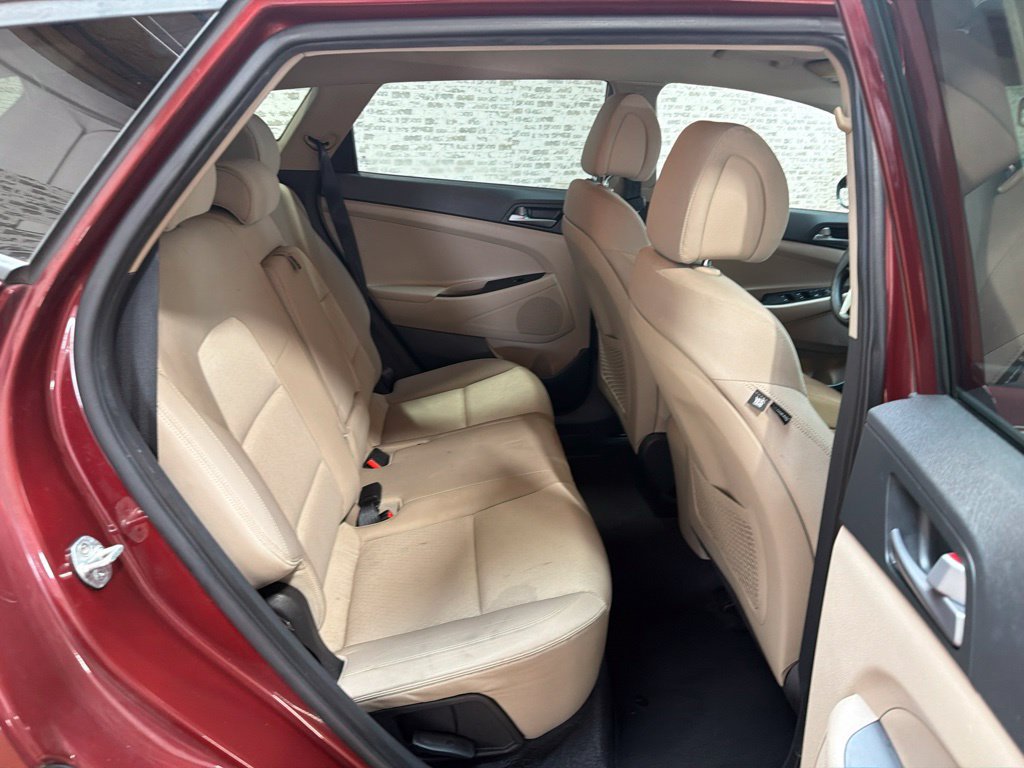 Used 2017 Hyundai Tucson SE w/ SE Popular Package 02 FWD image 11