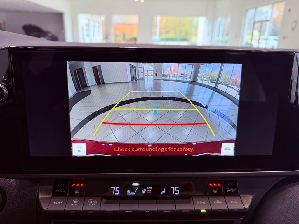 Used 2025 Toyota Camry XSE image 25