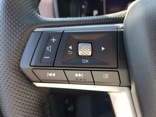 New 2025 Mitsubishi Outlander SEL image 33