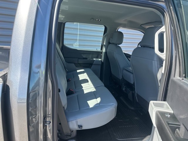 New 2025 Ford F250 XL image 30