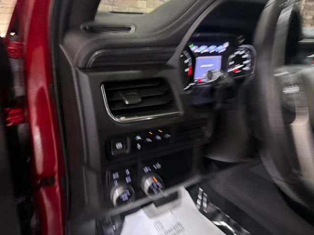 Used 2021 GMC Yukon SLT AWD/4WD image 13