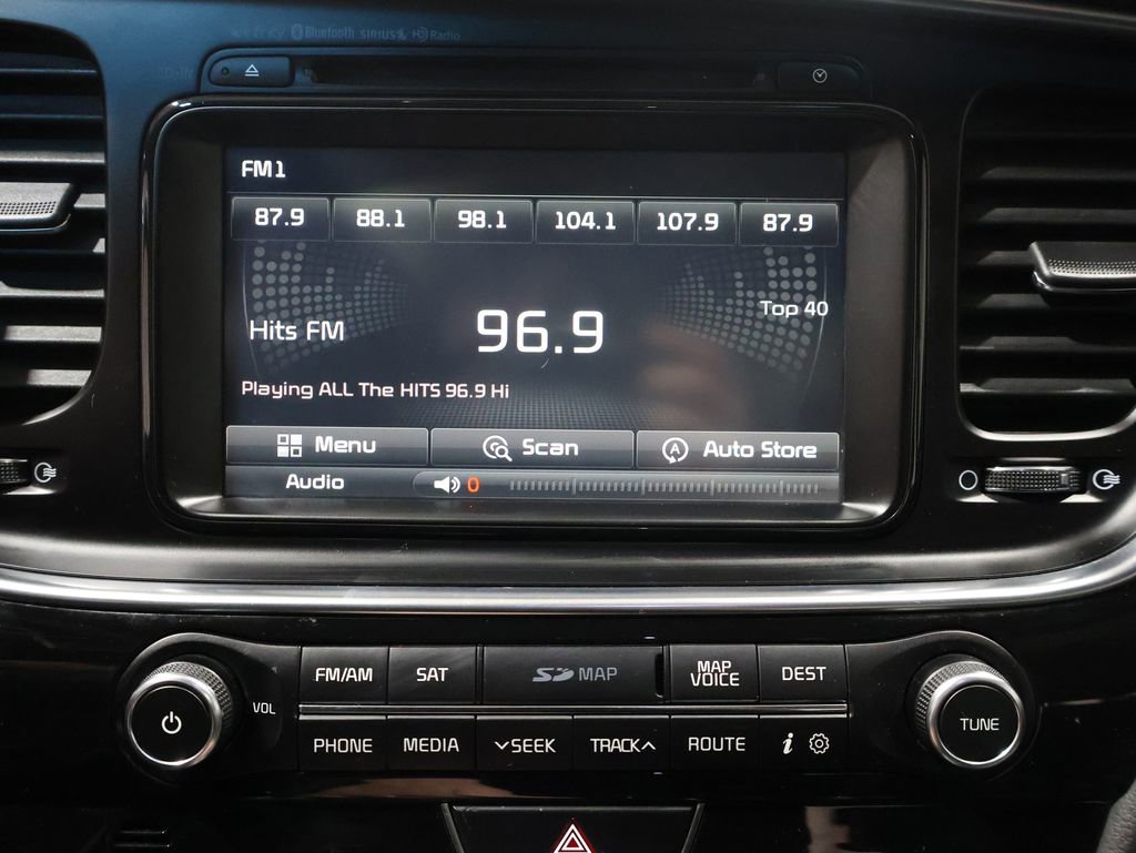 Used 2014 Kia Optima SX image 28