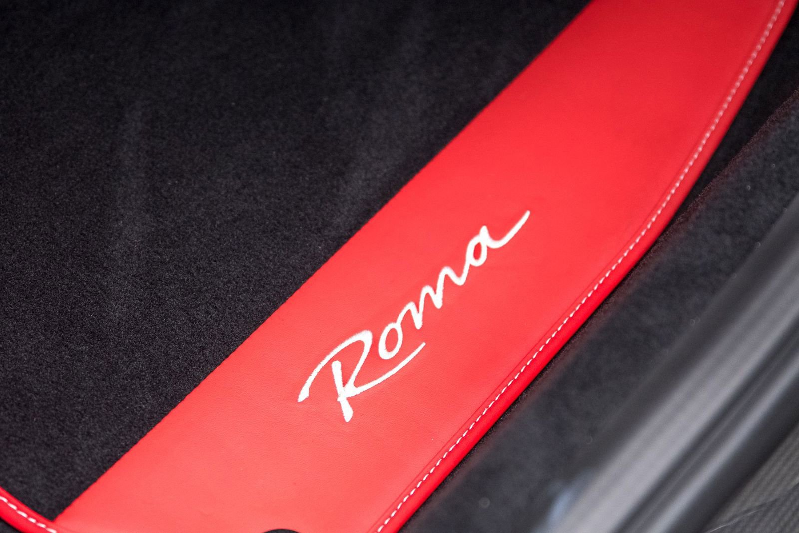 Certified 2024 Ferrari Roma image 35