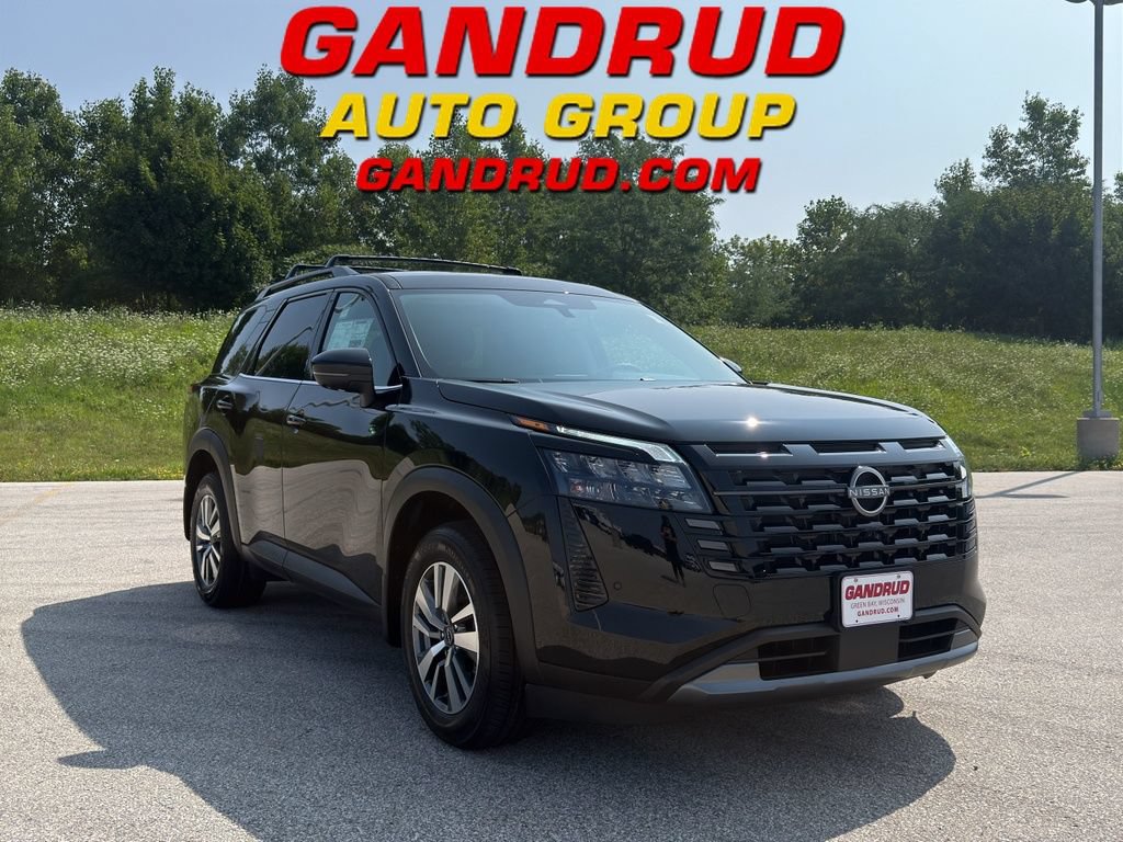 New 2026 Nissan Pathfinder SL AWD/4WD image 1