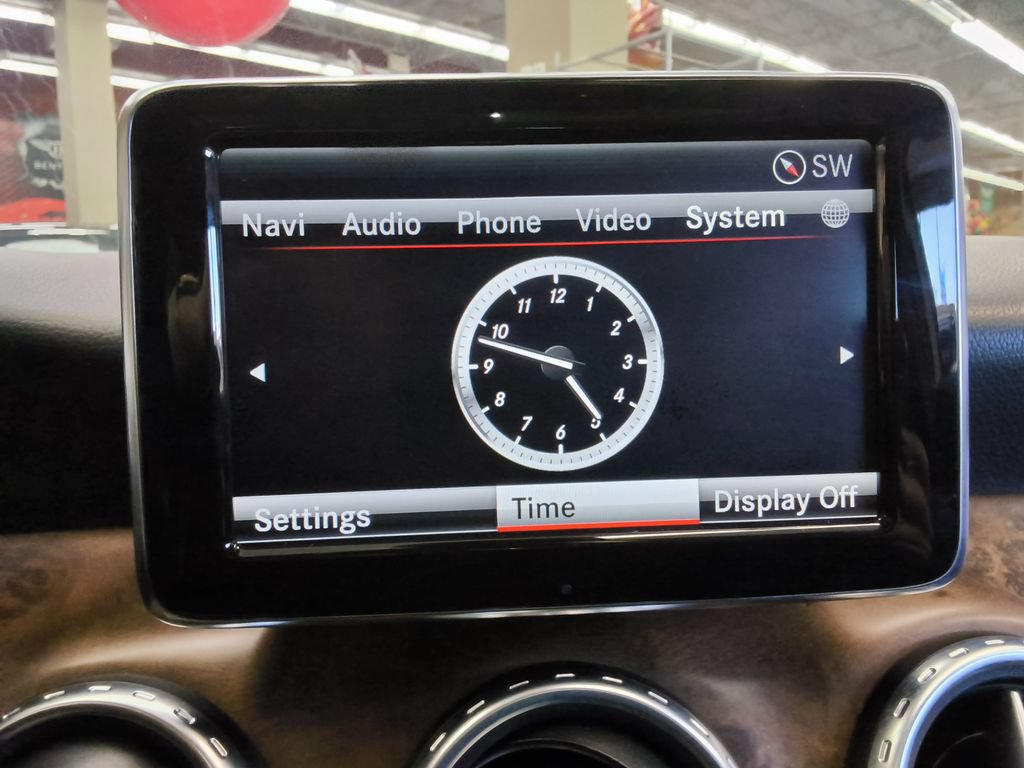 Used 2015 Mercedes-Benz GLA 250 4MATIC image 25