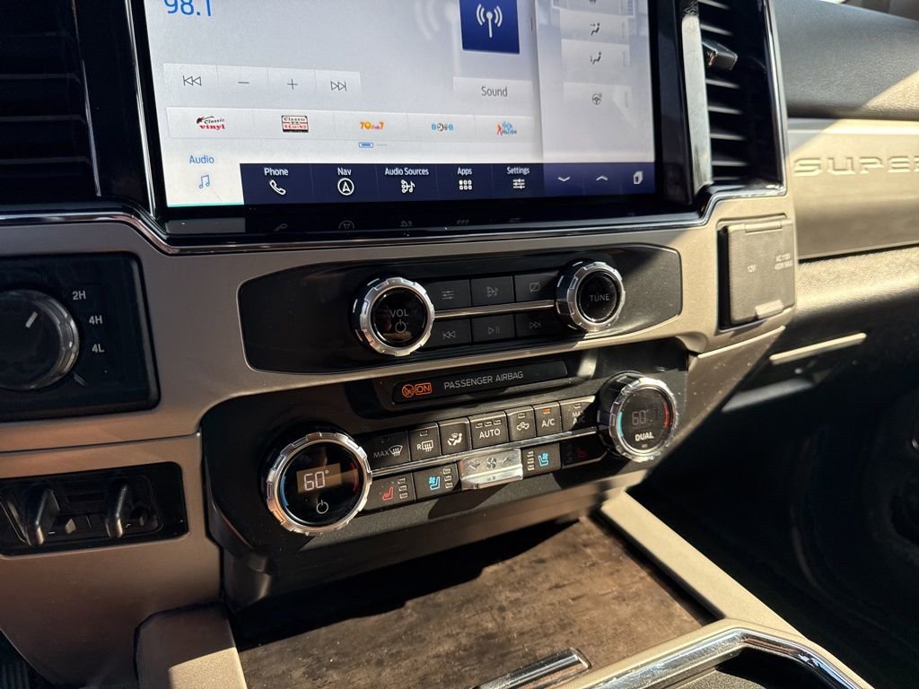 Used 2022 Ford F250 Lariat w/ Lariat Ultimate Package image 30